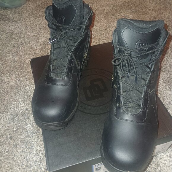 BD Protective Equipment Composite Boots - Picture 3 of 3